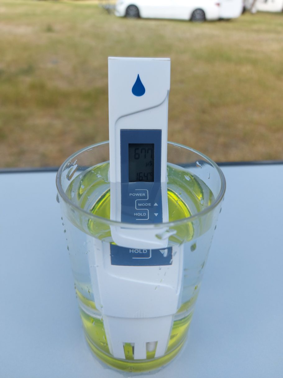 Messung der Leitfähigkeit ihres Wassers. Wasser Leitfähigkeit Messung elektrisch leitender Wasserinhaltsstoffe